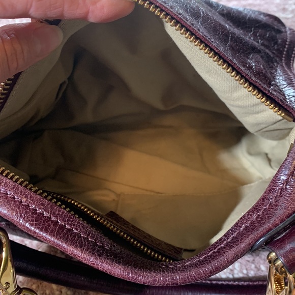 Givenchy Small Pandora Creased Patent Leather Shoulder Bag - Picture 16 of 16